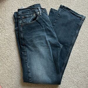 Mens Levi 505 Jeans. Size 33/32